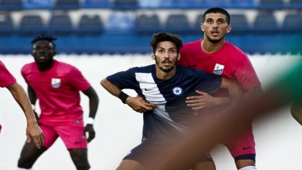 Σύσπαση στον προσαγωγό ο Βασιλακάκης