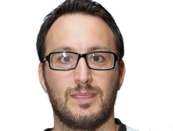 Λύση συνεργασίας με τον φυσικοθεραπευτή Ν. Ζαφειρόπουλο