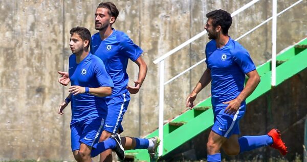 Ανατροπή με 10 παίκτες και σπουδαία νίκη για τον Ατρόμητο Κ-19 στη Λάρισα