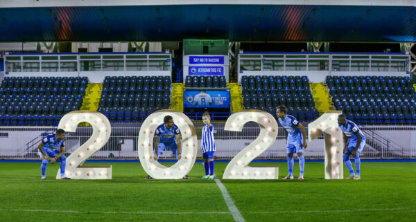 2021 ευχές από τη μεγάλη «οικογένεια» του Ατρομήτου!